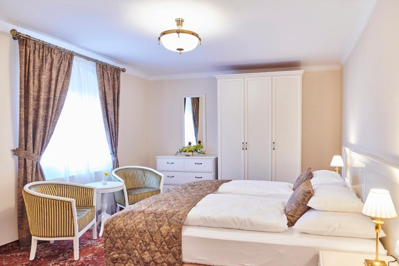Spa Hotel Centrum Frantiskovy Lazne Exterior foto
